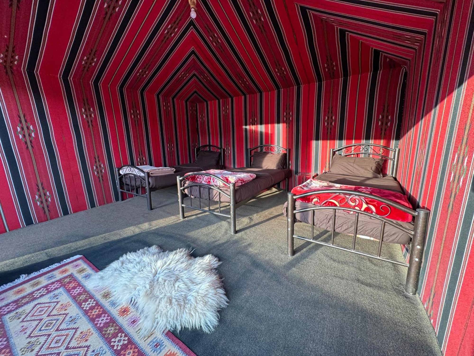 Desert Bird Camp Rum vádi Kültér fotó
